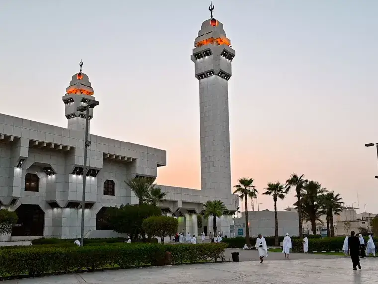 Why Masjid Aisha Is Important for Umrah