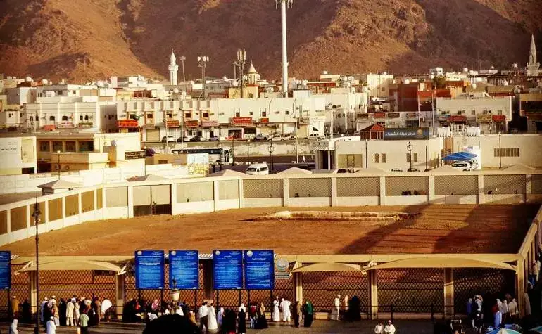 Why the Cemetery Is Important in Islamic History